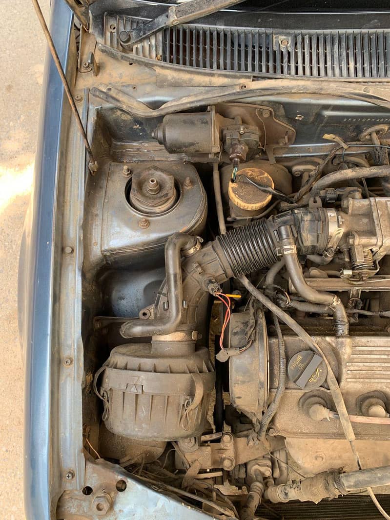 Suzuki cultus  VXR engine EFI 10