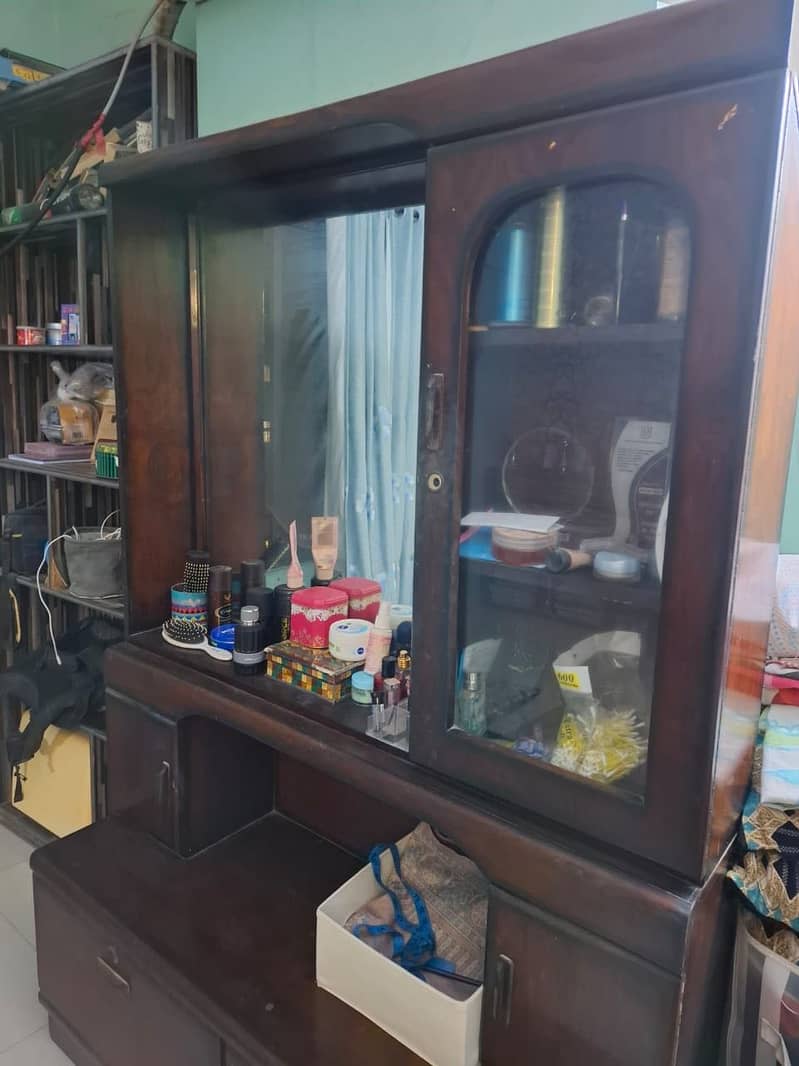 dressing table 1