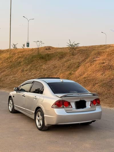 Honda 1.8 full option