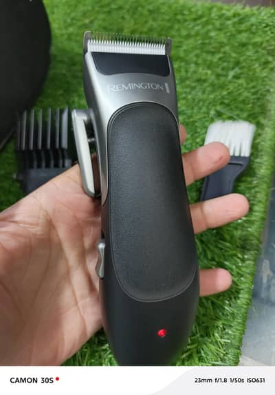 Remington HC365 Stylist Hair Clipper Set Rechargeable brand new UK