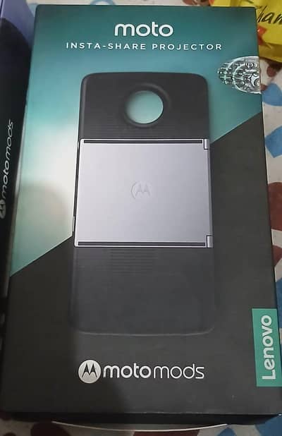 moto mod projector