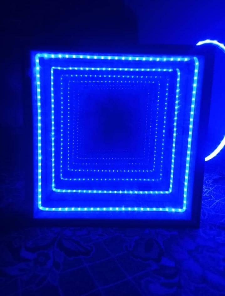 Infinity mirror 0