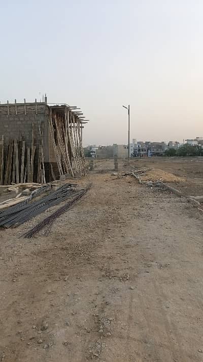 120 Sq Yard West Open Park Facing Plot For Sale in Block 4 PIR AHMED ZAMAN TOWN