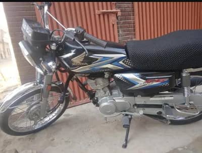 Honda cg125 urgengent. contact 03045769707