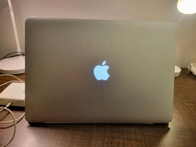 Macbook Pro 15 inch mid 2012 (Intel i7)