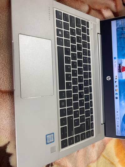 Hp laptop 440 G6 core i5 8th generation