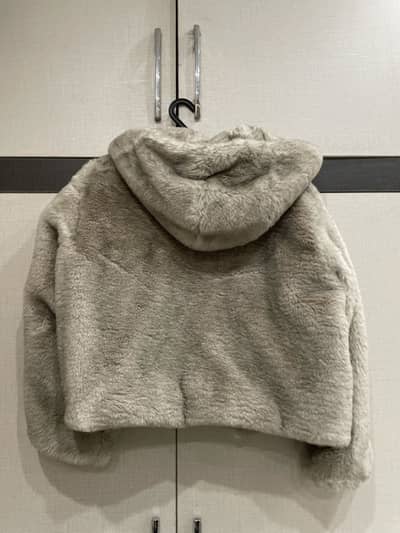 Medium size ladies original zara brand uk