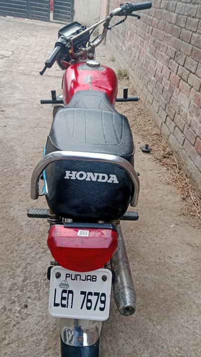 Crown CR 70 HD Plus 2017