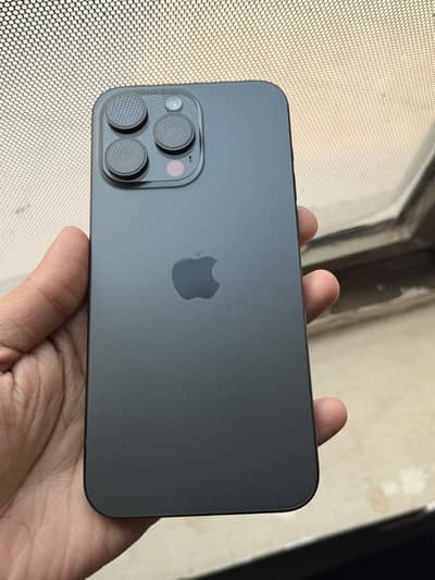 Iphone 15 pro max jv 97%BH 14