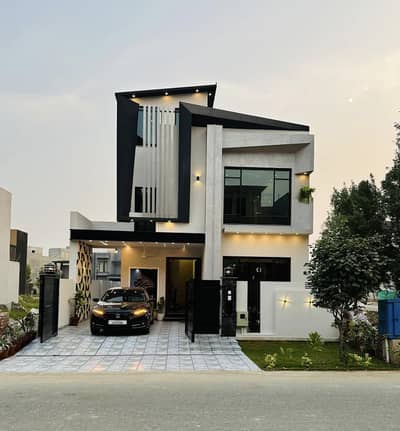 3 Years Installments Plan 10 Marla Brand New House For Sale In Park View City