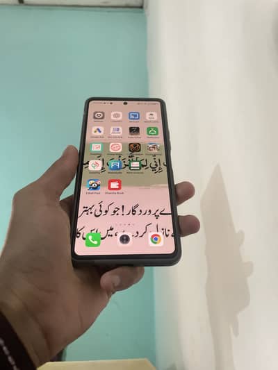 Techno camon 20 8/256 camera blur hai speaker phta huva hai03418276657