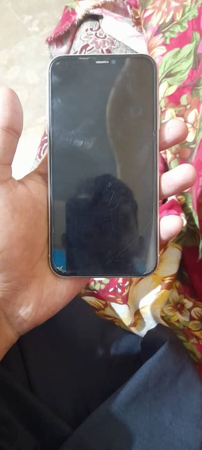 iPhone 11 64gb jv