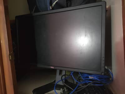 Dell E2414ht 24 inch LED all okay koi issues nahi