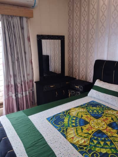 weekly basic or monthly 2 bedroom with kitchen full furnished room apartment