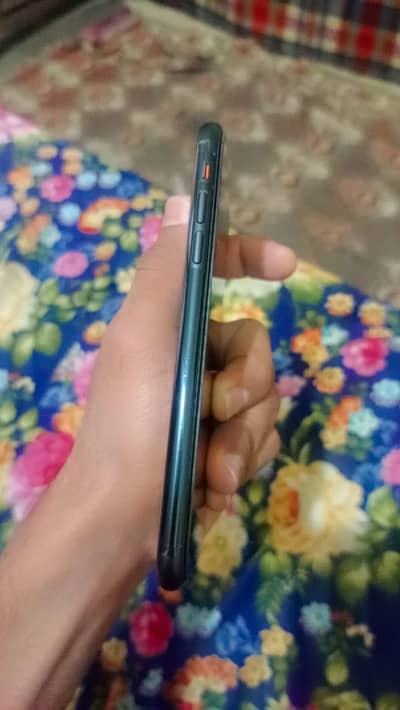 iPhone XR  Condition ok Han