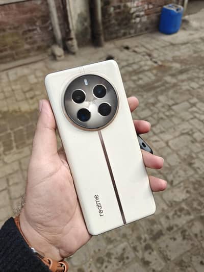 Realme 12pro Plus 12/512