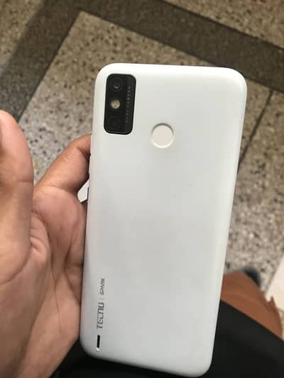 Tecno spark 6 go
