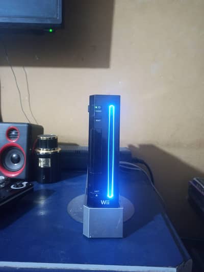 Nintendo Wii (Jailbroken) – 32GB USB + 4GB SD Card