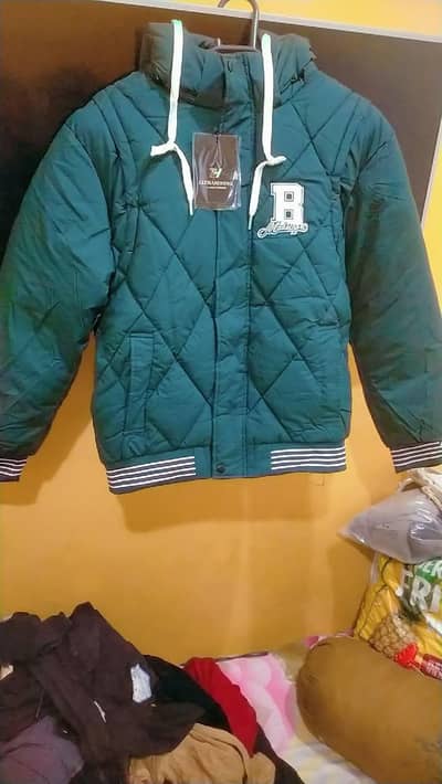 warm winter puffer type jacket, Not a Local material