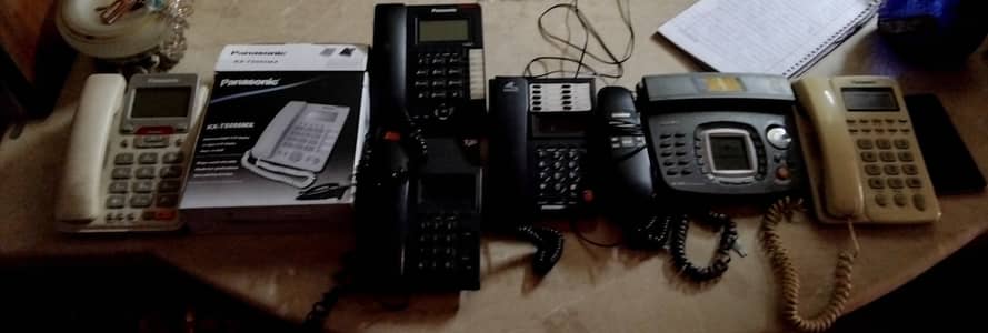 Phones availabale on a very reasonable price condition 10 by 10