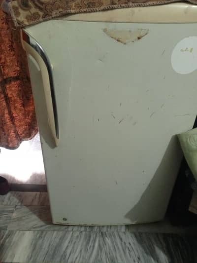 fridge all ok h cooling bhi thk ha bilkul