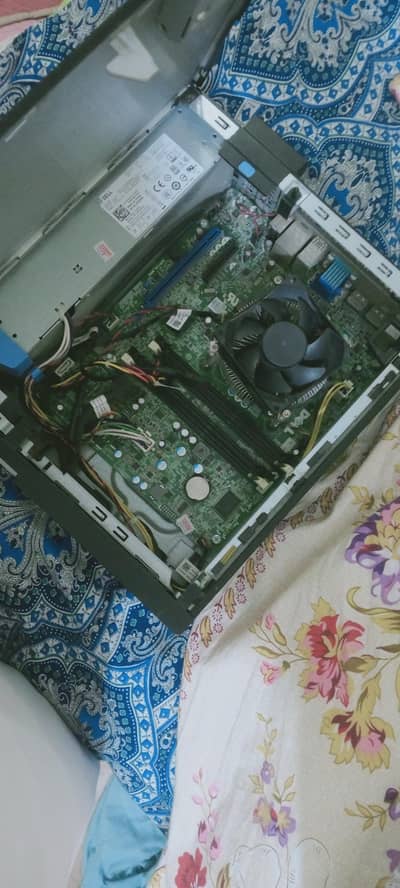 easily played GTA 5 and Tekken 7