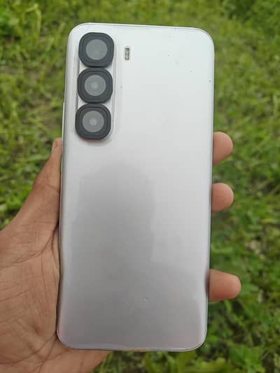 Hot 60 pro plus 8/256gb