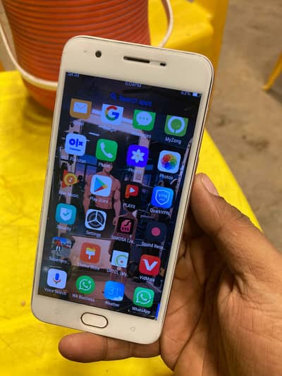 oppo 3GB 32GB doul sim 4G LTE Pta approved exchange possible