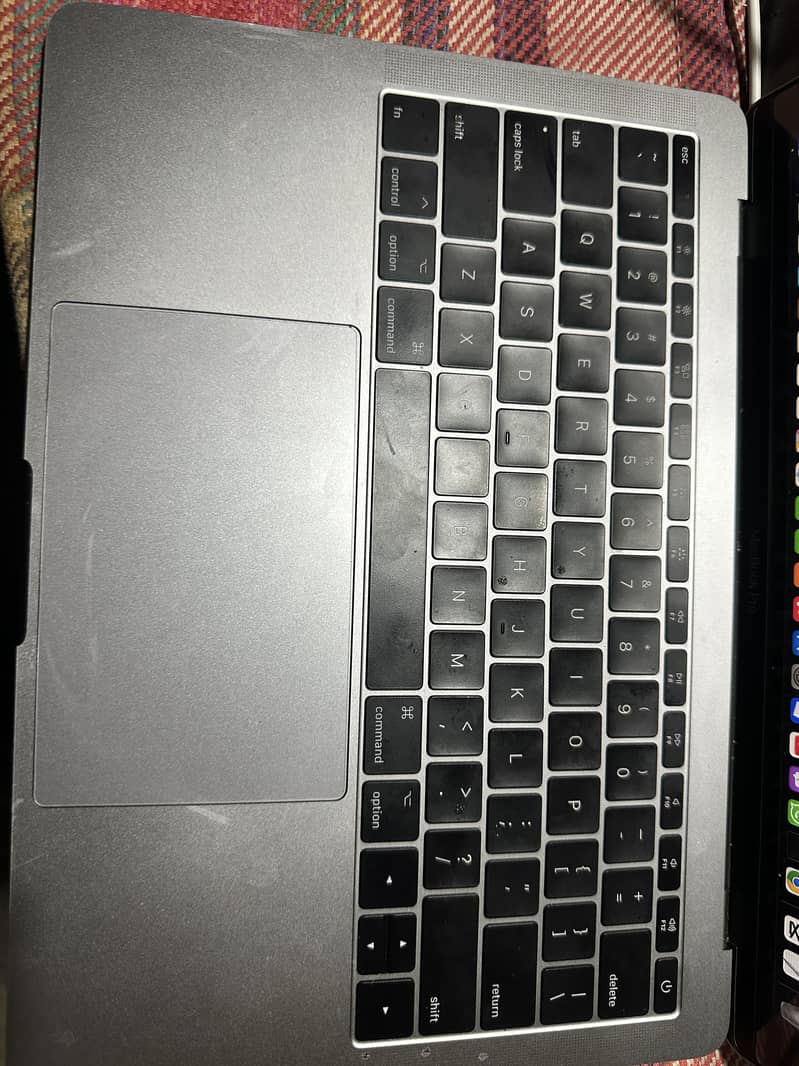 Macbook pro 2017 4