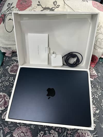 Apple MacBook Pro M4 Latest Model