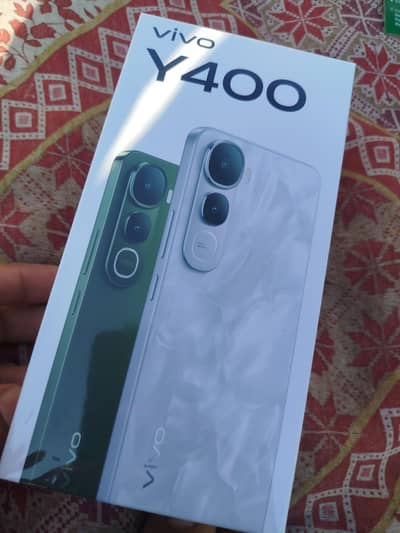 Vivo y400