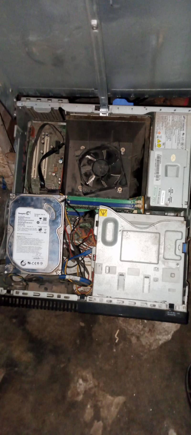 Computer Cpu core i 3 2nd generation 0