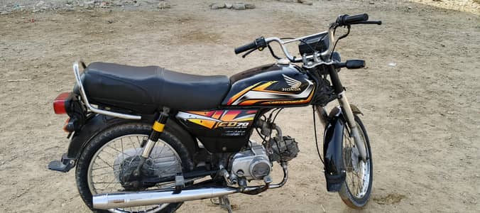 Honda CD Vip condition Karachi number engine seld  Model 2022 all ok