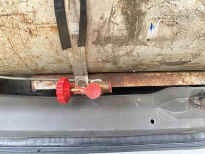 lpg kit and cylinder