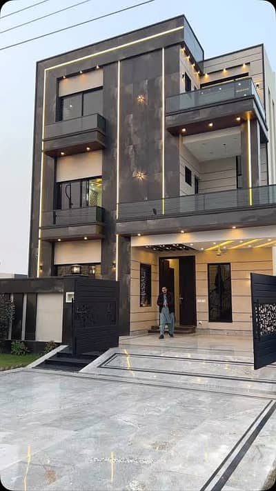 7 Marla Upper Portion For Rent Near Wapda Town Punjab University Phase 2 Lahore.