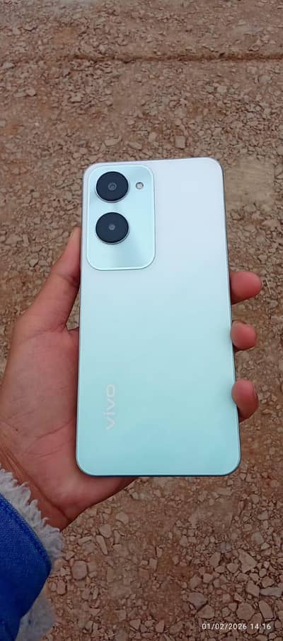 vivo y18 6/128 for sale