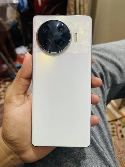 techno sprak 20 pro plus