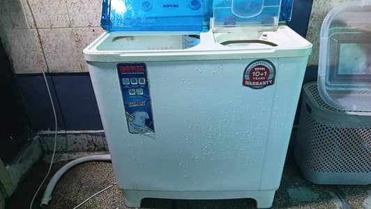 Royal Twin Tub Washing Machine with Spinner – Excellent Condition
