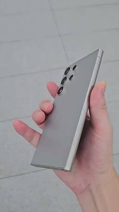 Samsung Galaxy S24 Ultra (Non-PTA) – Grey Color – Excellent Condition