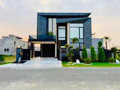 Fully Furnished 10 Marla Luxury Bungalow For Sale | DHA Phase 7 Lahore Prime Location Near Park And Mosque Extra Covered Area