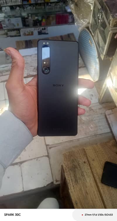 Sony Xperia 1 marks 3 12 ram 256 storage DSLR camera wireless charger