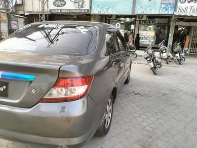 HONDA city 2004 auto in only 15 lac