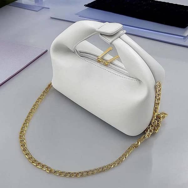 Lyra White Shoulder Bag with Gold Chain