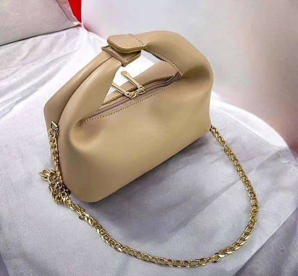 Lyra Beige Shoulder Bag with Gold Chain