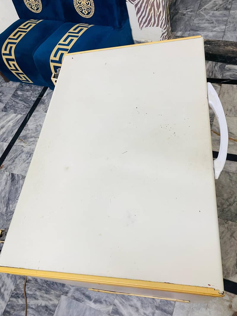 waves deep freezer 4