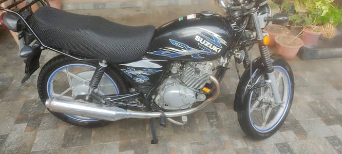 Suzuki GS 150 SE 2022