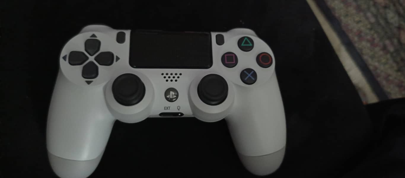 PS4 Controller (Gaming PC) 0