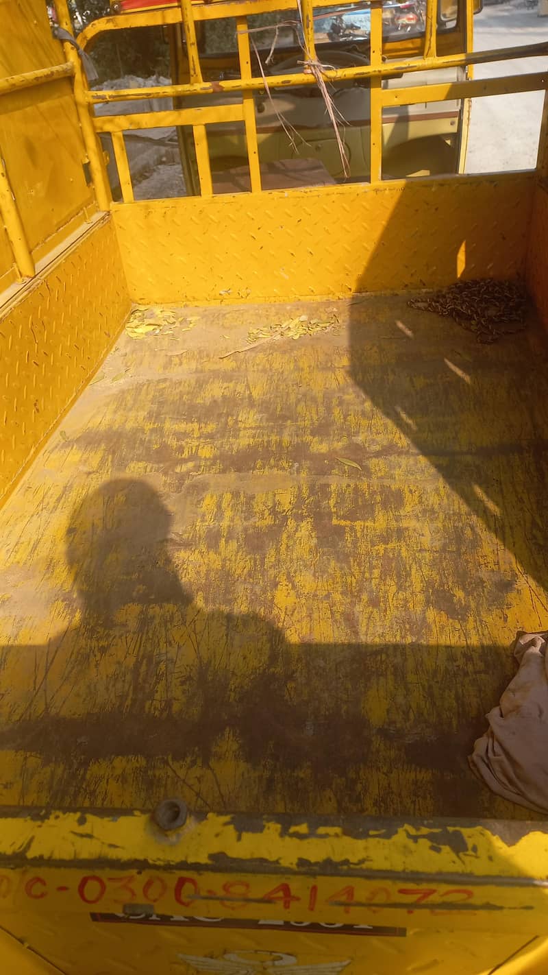 auto loader rikshaw 0