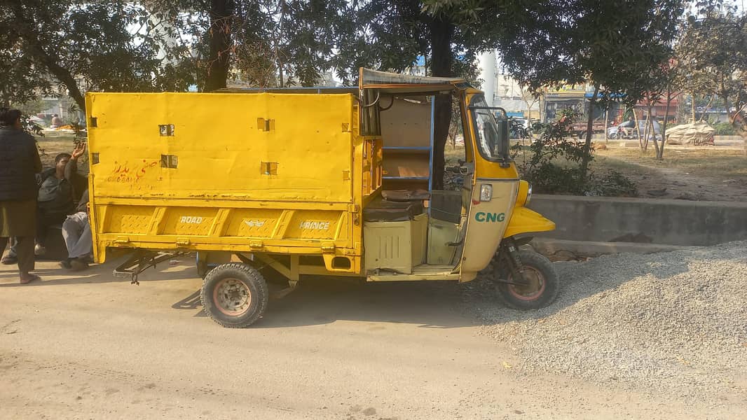 auto loader rikshaw 1
