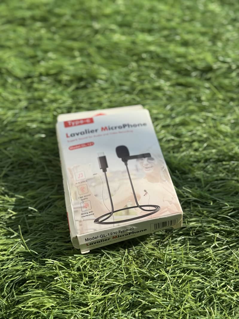 Lavalier type c microphone 1